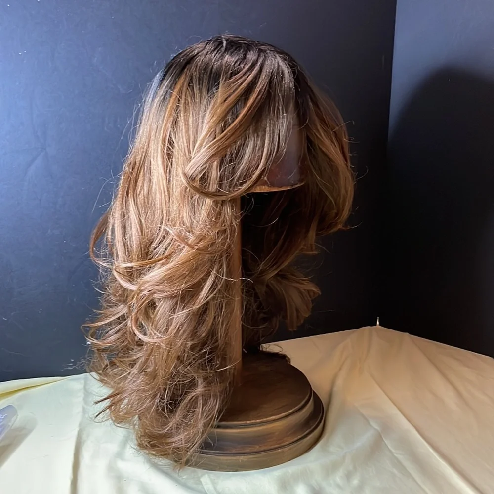 Wig. #1203 - Picture 2 of 6